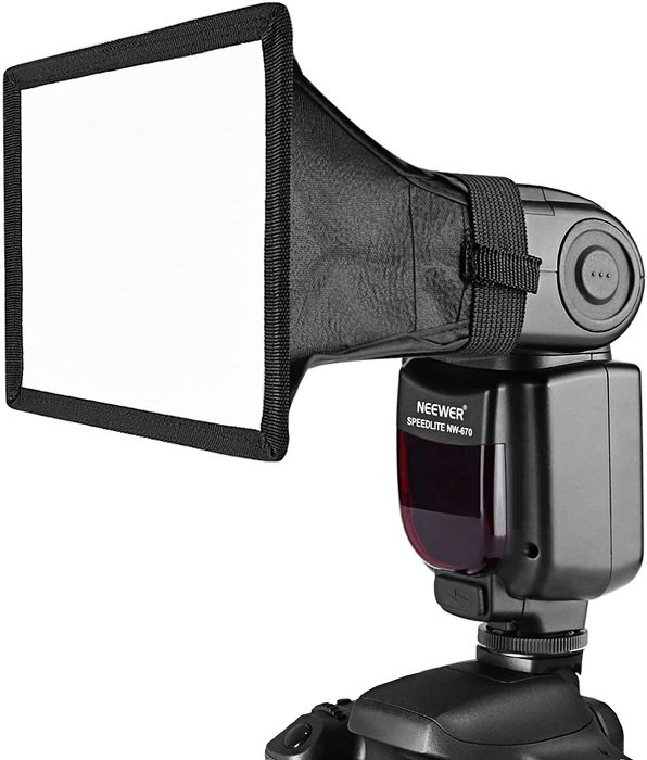gifts for photographers: product photo for the Neewer Flash Diffuser Attachable Softbox