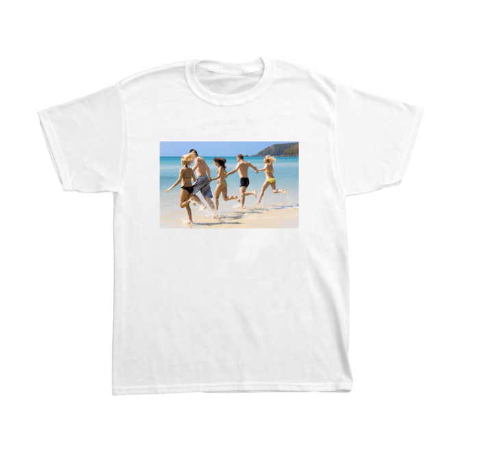 T-shirt with a picture for a photo gift idea