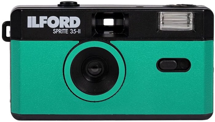 camera for kids: product photo of the Ilford Sprite 35 II Reusable Camera