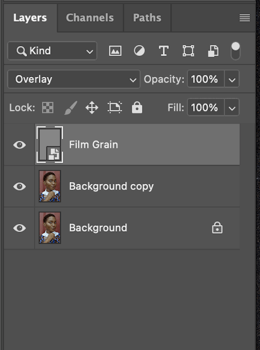 smart object icon on a film grain layer