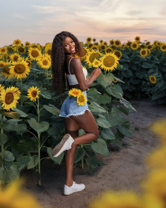 Photography Poses Sunflower Field