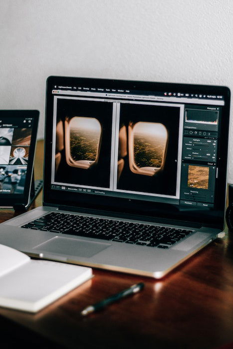 a macbook featuring a comparison image of a airplane window