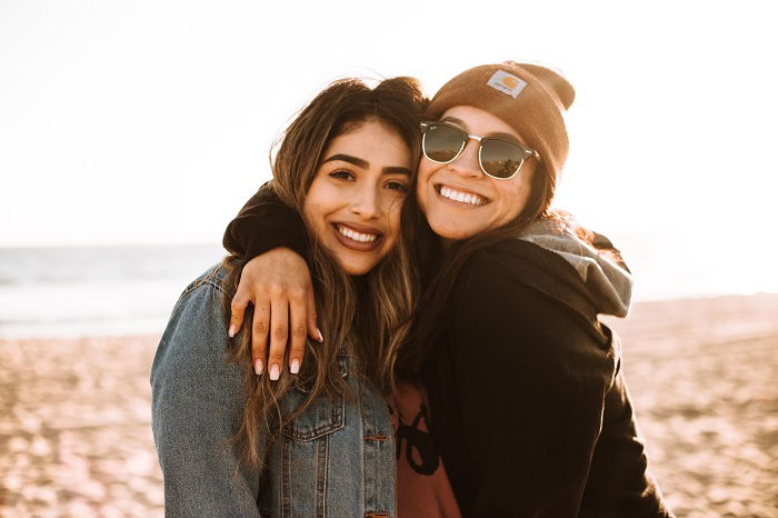 Two Best Friends Teenage Girls Together Having Fun, Posing Emotional On  White Background, Besties Happy Smiling, Making Selfie, Lifestyle People  Concept Close Up Stock Photo, Picture and Royalty Free Image. Image  69086625.