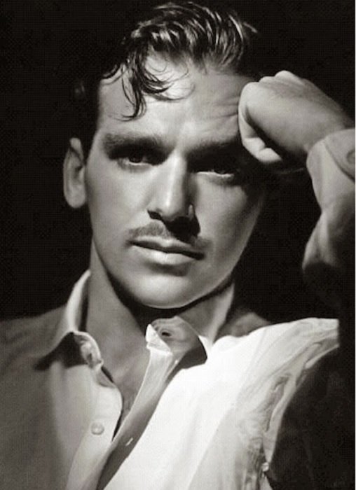 Black and white portrait of Douglas Fairbanks
