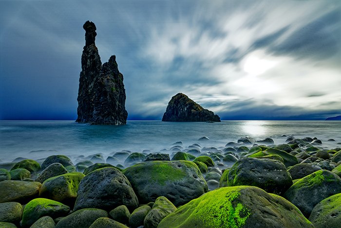 wide angle landscape sea stacks rocks in foreground