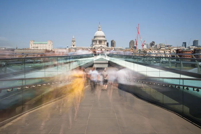 Photo with long exposure in city scene