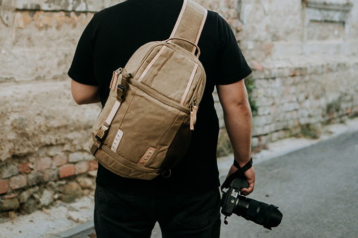 crossbody bag with camera strap