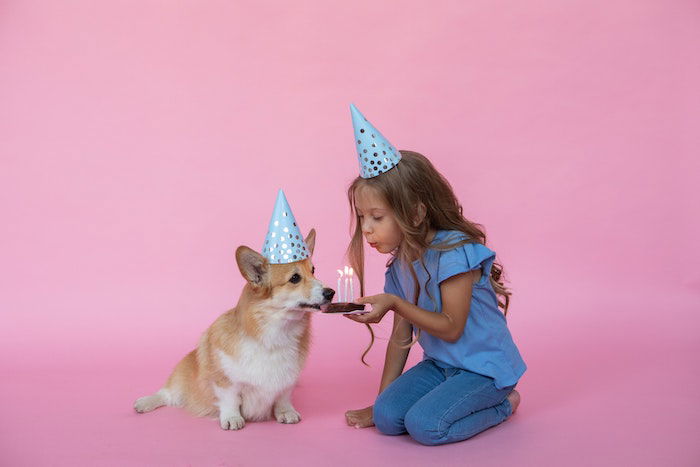 25 Props and Ideas For Your 21st Birthday Photoshoot