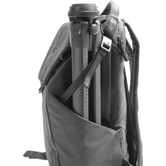 Peak Design Everyday Backpack external storage tripod