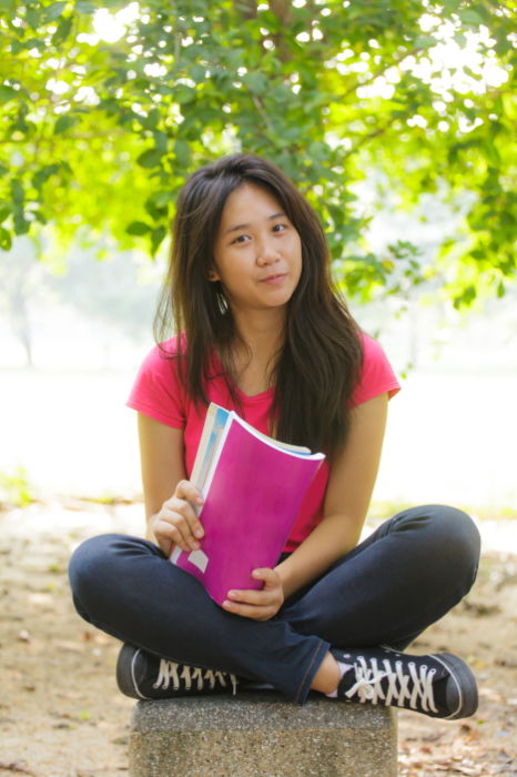 Girl Sitting Pose Stock Photos and Pictures - 498,151 Images | Shutterstock