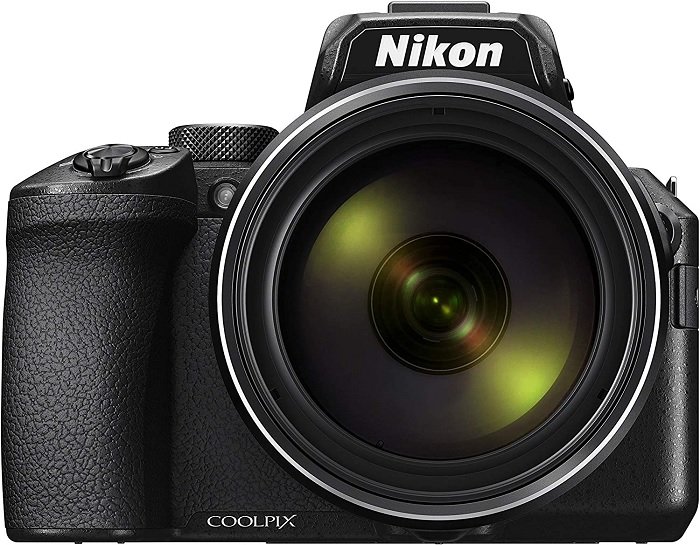 Nikon CoolPix P950 bridge camera under 1000