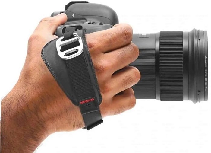 Peak Design CL-3 Clutch camera hand strap product photo