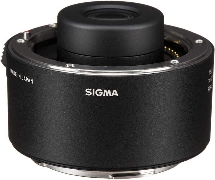 Picture of a Sigma TC-2011 2x Teleconverter for L-mount
