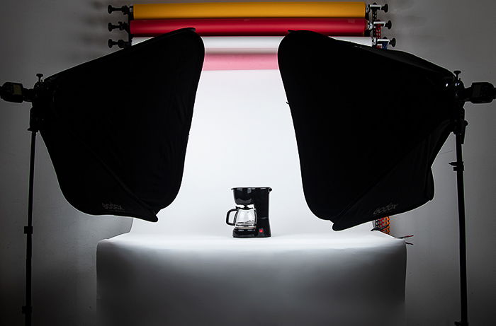 11 Best (& Affordable!) White Backdrops for Photography