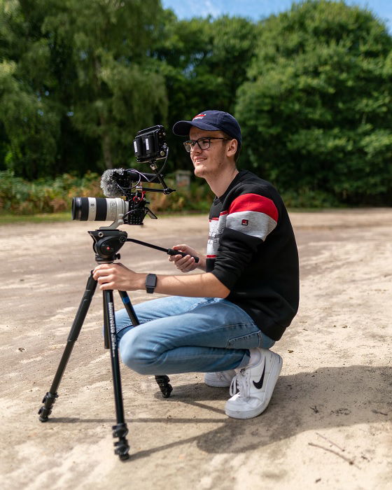 12 Best Video Tripods in 2023  Photography   Videography  - 18