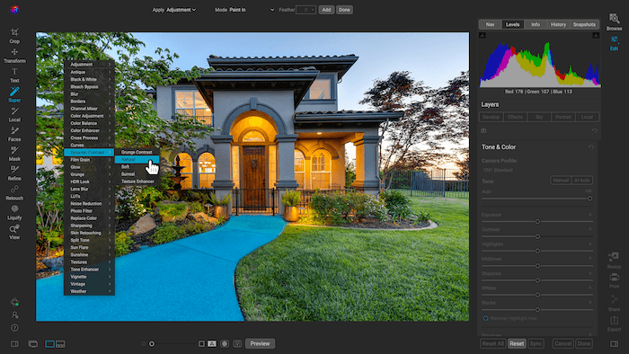 super select ai on a picture of a house