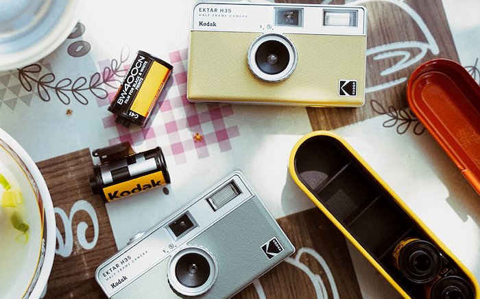11 Best 35mm Film Cameras in 2024 (For Beginners & Pros)