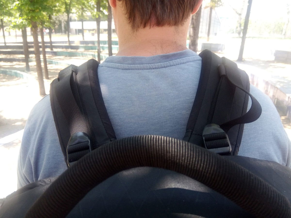 Shoulder Straps being worn from rear