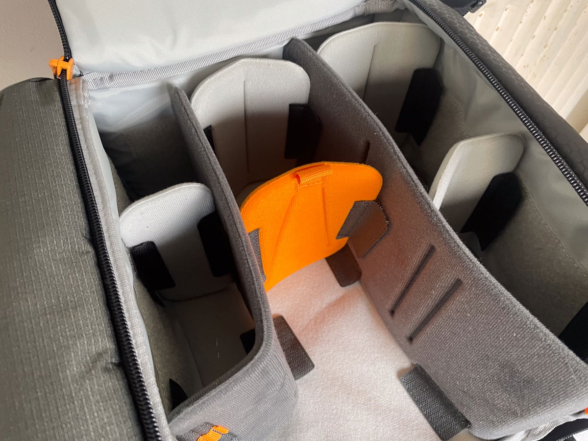 Lowepro FastPack camera compartment