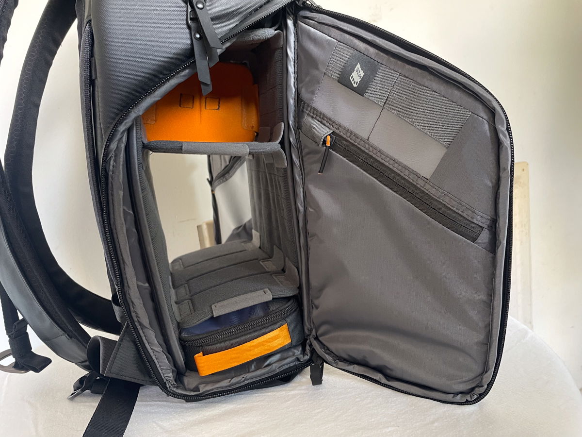 internal view of the Lowepro Freeline