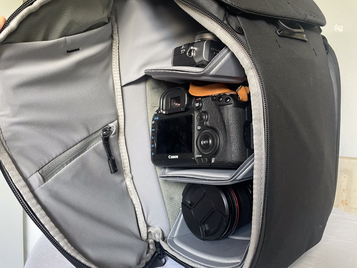 Peak Design Everyday Backpack with camera equipment