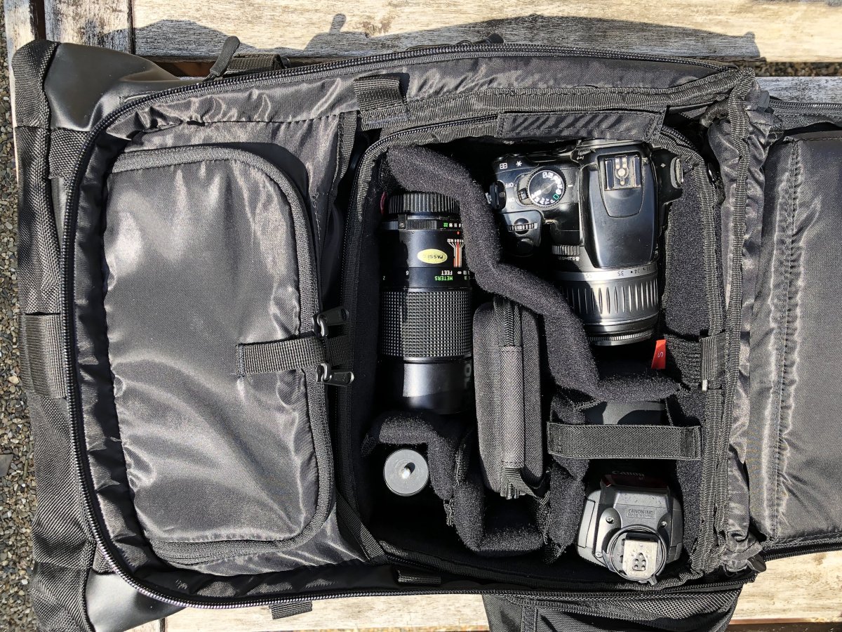 Wandrd Prvke camera backpack internal capacity