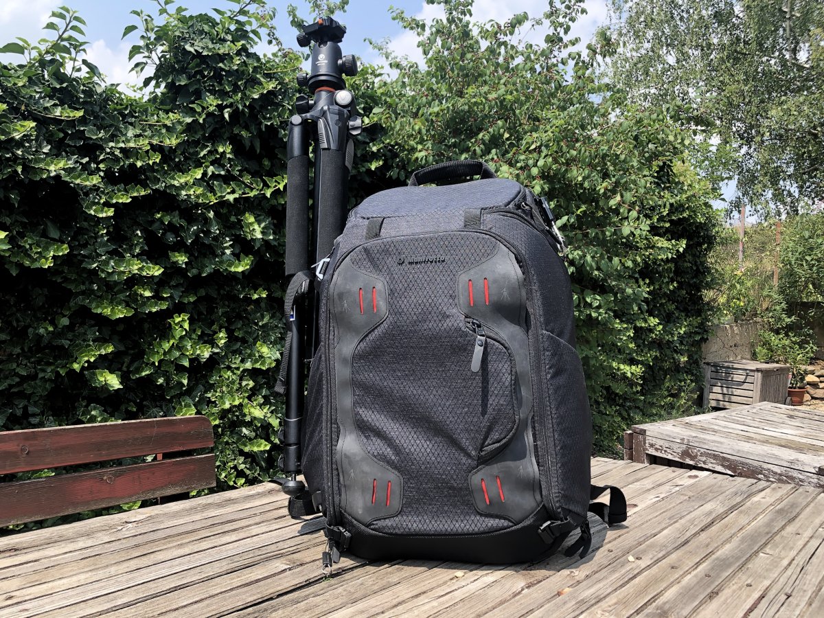 Picture of the Manfrotto PRO Light Multiloader camera backpack with tripod