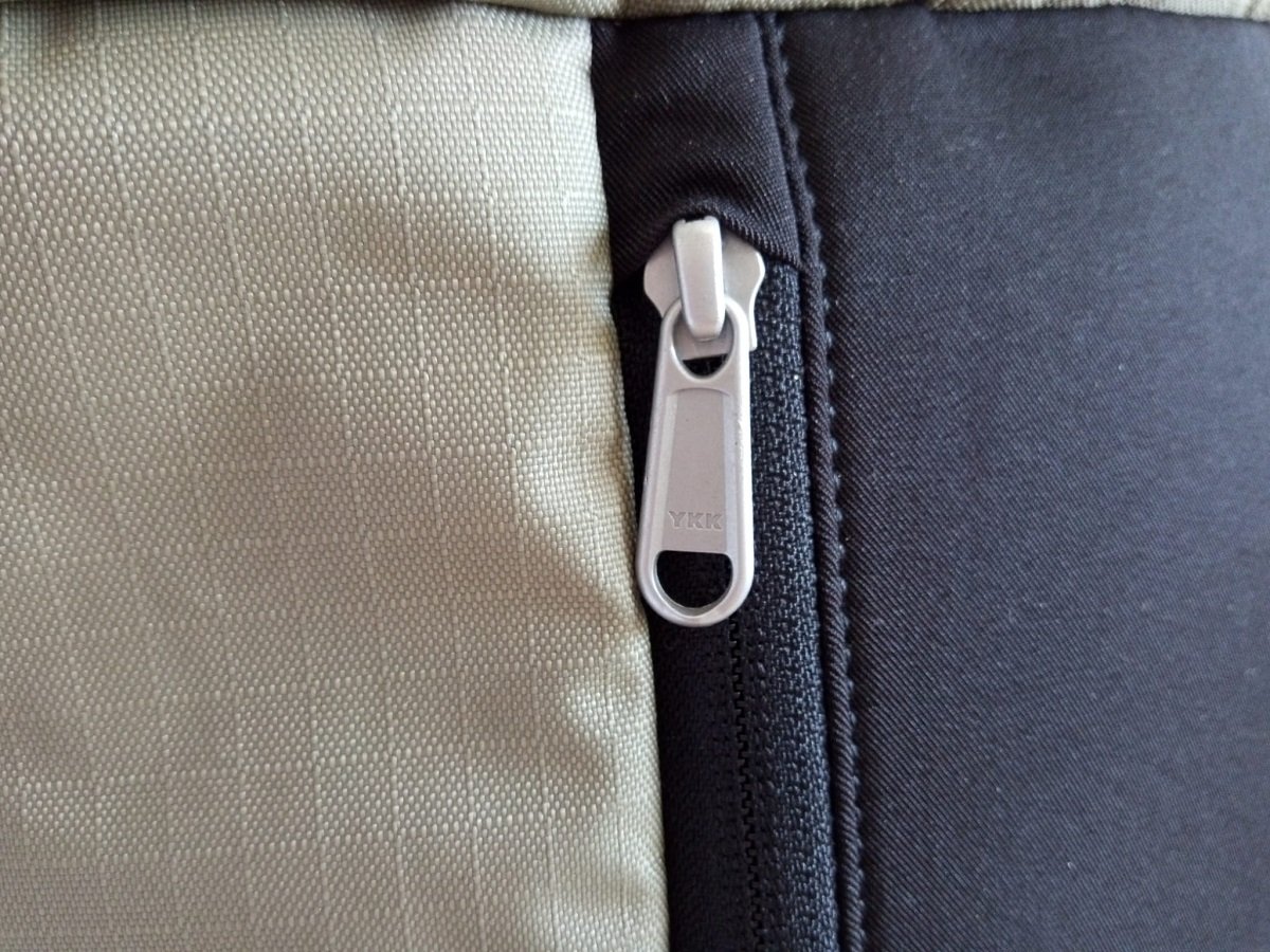 Laptop Pocket Zipper
