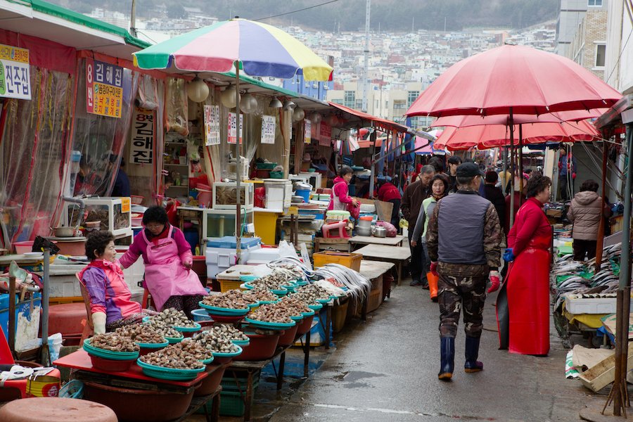 Original image of Korean food market