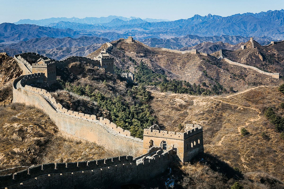 image of great wall of china with contrast edited on Photoshop