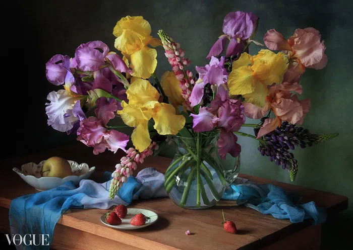 Still life of flowers in a glass vase