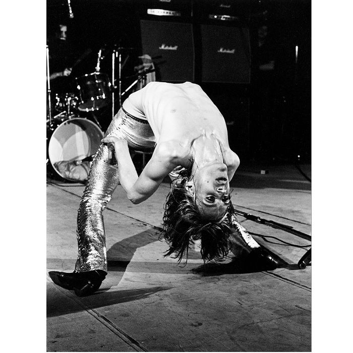 Iggy Pop bending backwards